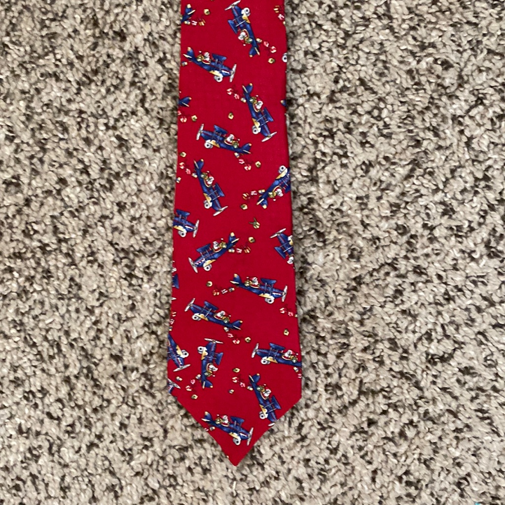 Classic Club Brand Flying Santa Tie